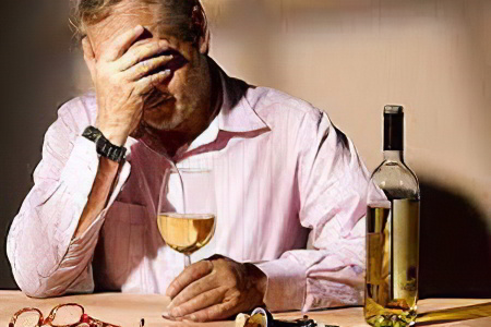 Признаки и симптомы алкоголизма