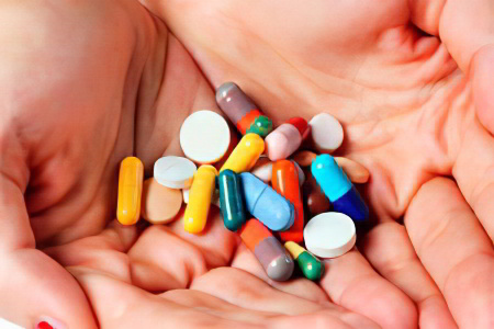Антибиотики при кашле и боли в груди thumbnail