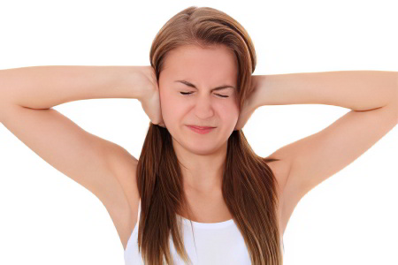 Симптомы шума в ушах
